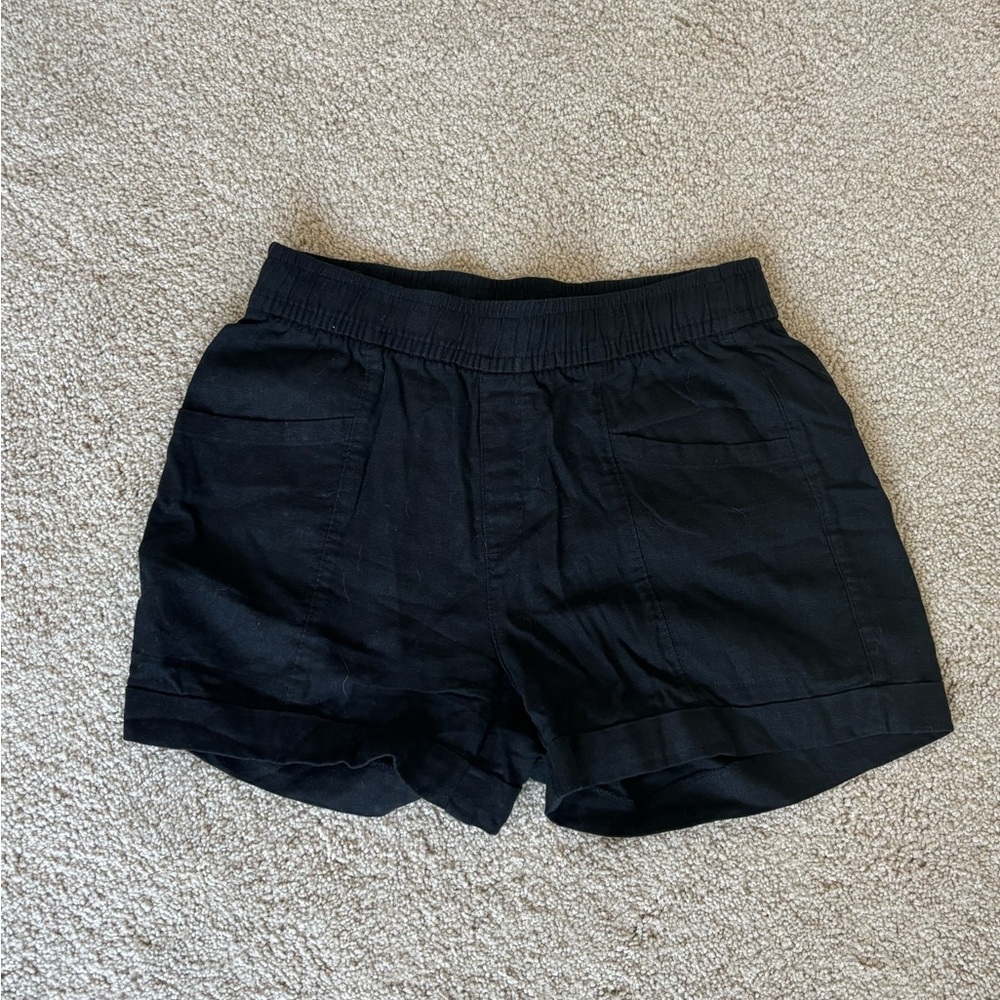 Old Navy Black Pull-on Shorts